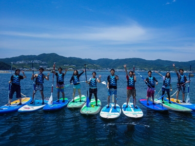 気軽に楽しめる海のアクティビティ“じゃのひれ SUP”