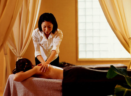 ホテルニューアワジ