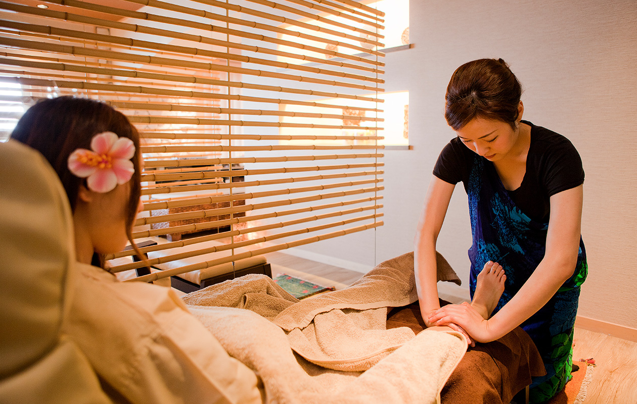 ハワイアンヒーリング「ロミロミ」